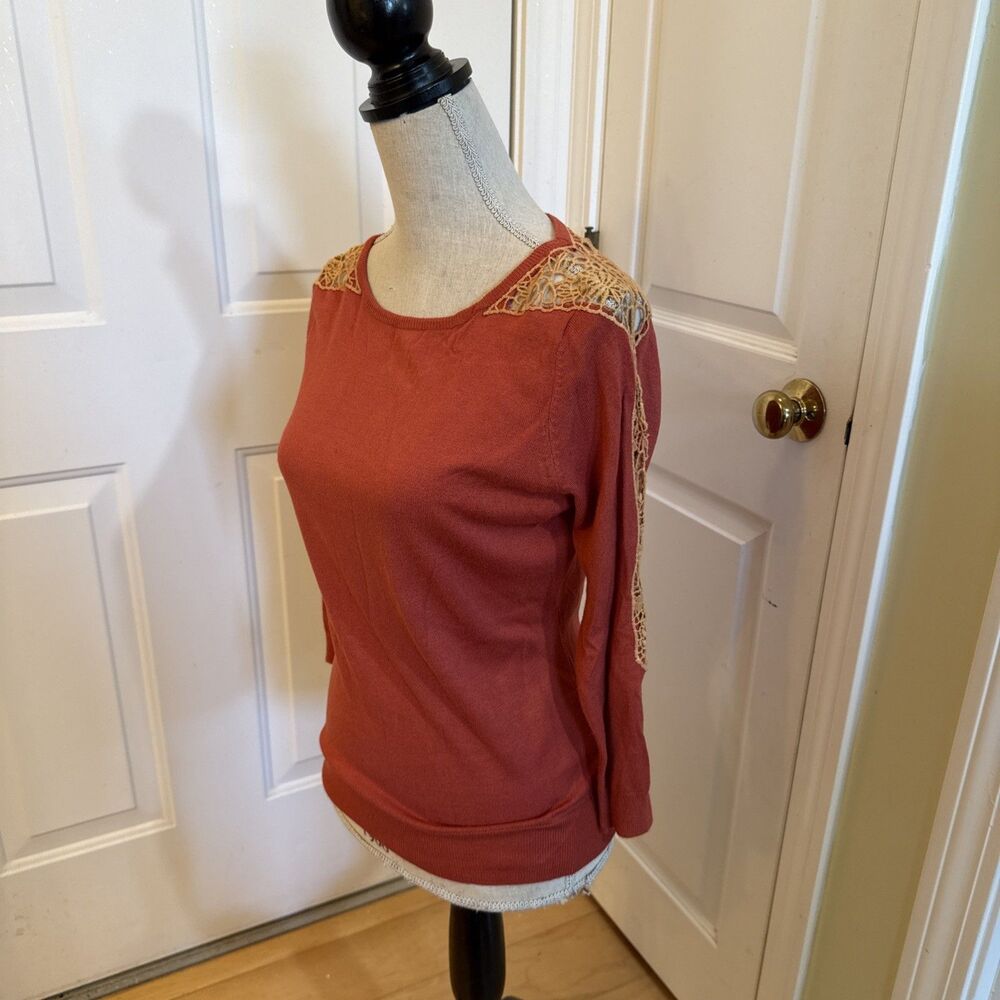 CORAL CROCHET moon collection Burnt Orange Women’s Sweater Size M Stretch Rayon